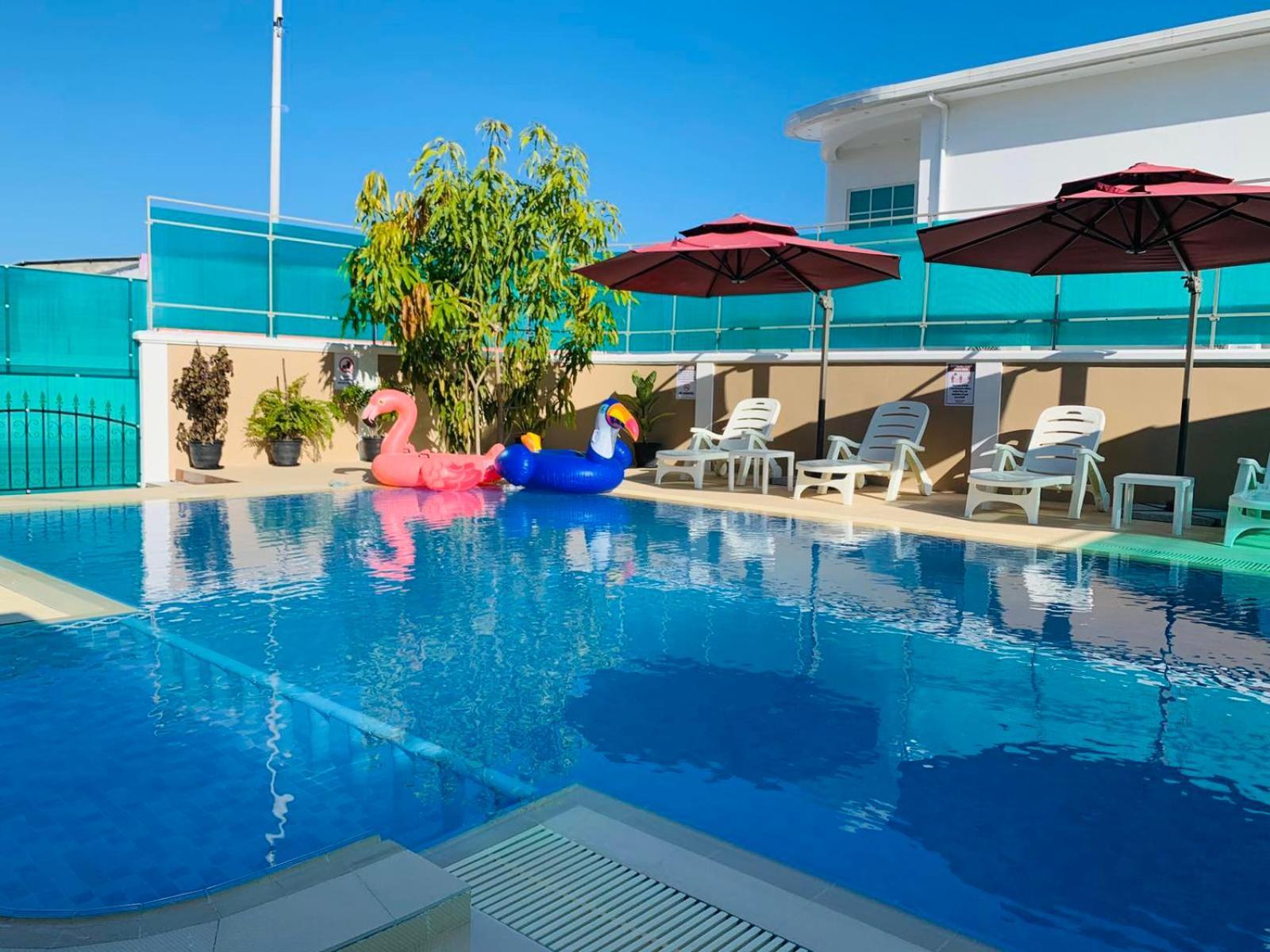 Abuharee Grand Hotel Addu City Exterior foto